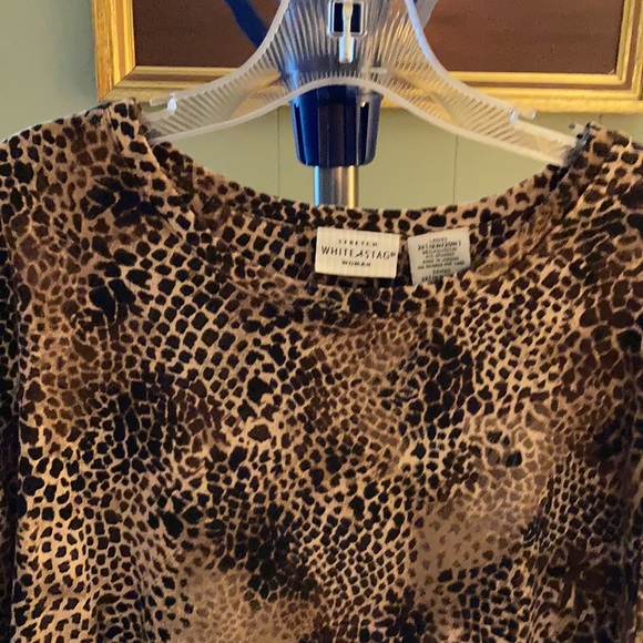 White Stag Woman Stretch animal print top 2X - Picture 8 of 9